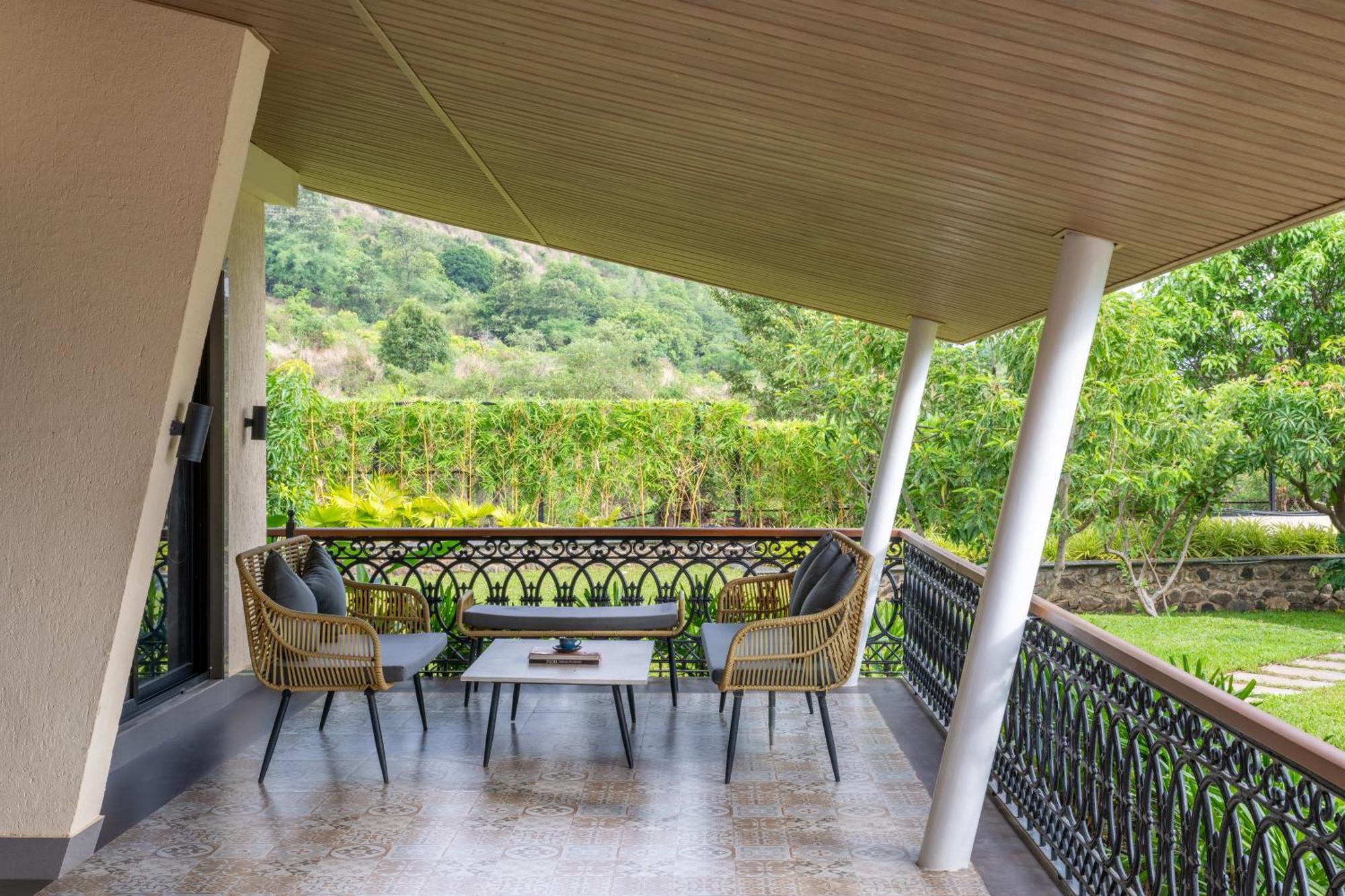 Hotel Energise Soul Retreat Trimbakeshwar Nashik Extérieur photo
